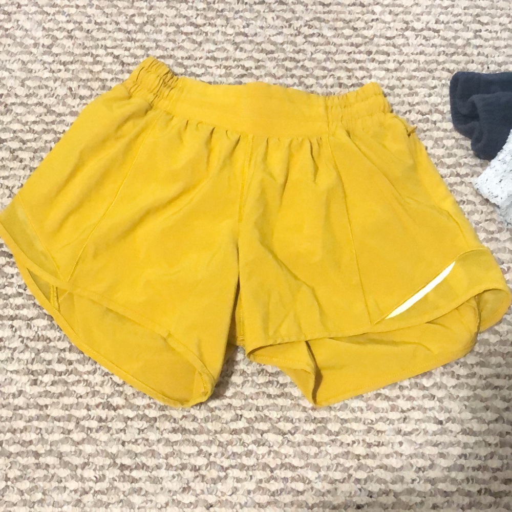 Lululemon Athletica Hottie shorts size 2